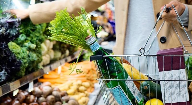 Elmondta a Versenytanács elnöke, hogyan hatott az árakra az áfaemelés