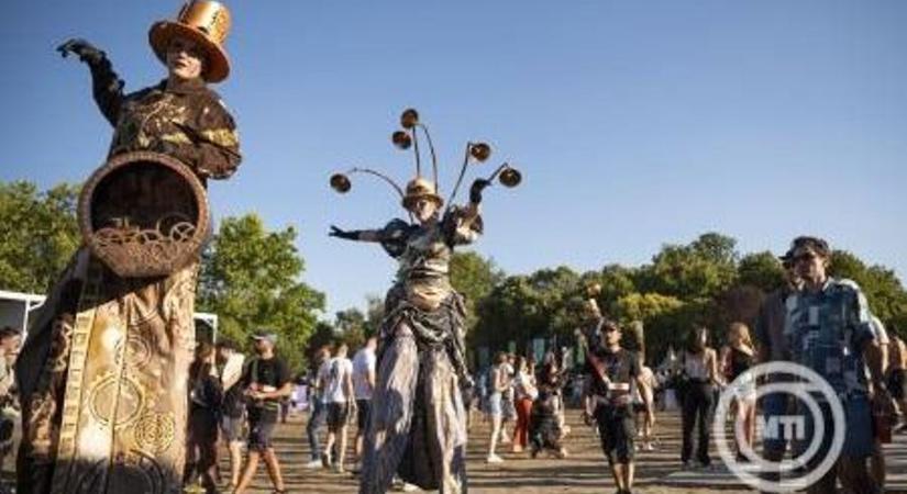Már javában tart a Sziget Fesztivál - Mutatjuk a pénteki napot képekben