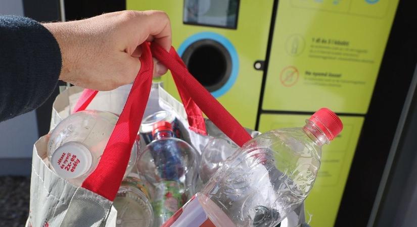 Válogatós a palackszörny? Mutatjuk mit és miért nem eszik meg a MOHU visszaváltó rendszere