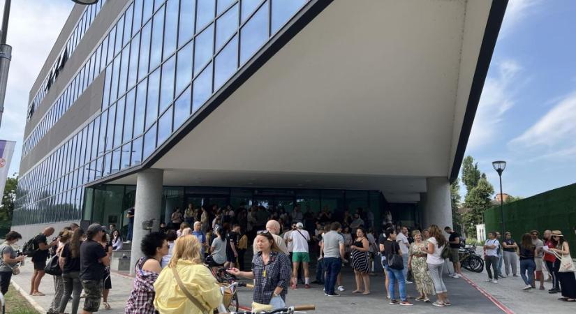 Akadémiai Plénum: A hatalom teljes politikai ellenőrzést akar a tudósok felett
