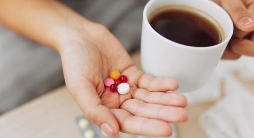 Ezt a 4 vitamint soha nem szabadna kávéval együtt fogyasztani - többet árthat, mint gondolnád