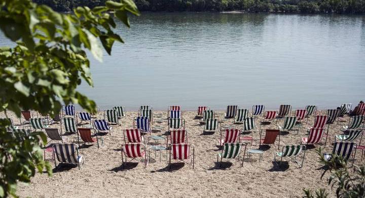 Fürdési tilalmat rendeltek el ezeken a helyeken: mutatjuk, hol nem szabad strandolni
