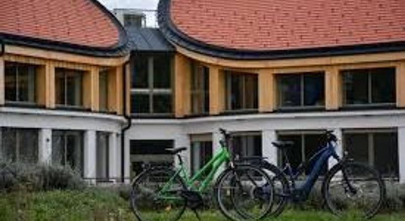 Csillaghullás egy kis éji zenével: az eget kémlelhetjük