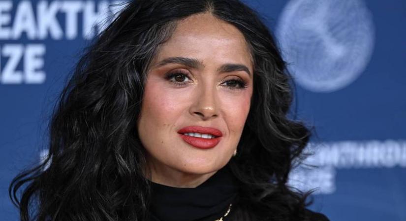 Mutatjuk Salma Hayek ritkán látott édesanyját: le sem tagadhatnák egymást