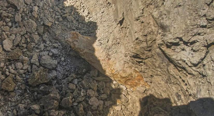 Bombát találtak a Balaton-parttól nem messze - képek