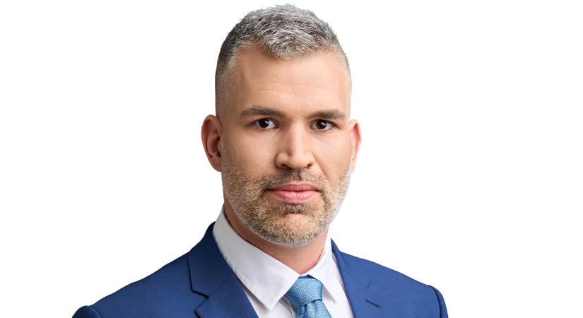 „Komáromtól Oroszlányig képviselem a lakókat” – Salkovics Róbert ringbe száll a Fidesszel