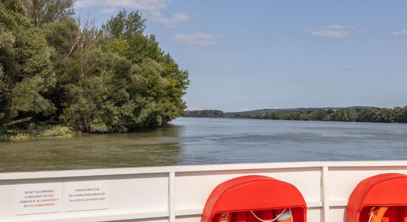 Ingyenes hajózás a Dunán: Csodás panoráma pár perc alatt  gali