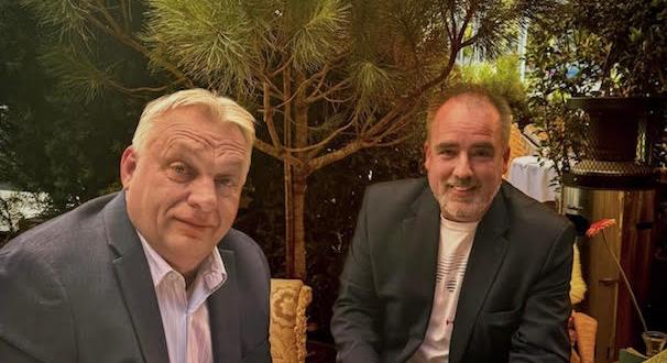A fagyi “gate” véget ért, Orbán Viktor közös fotót is posztolt
