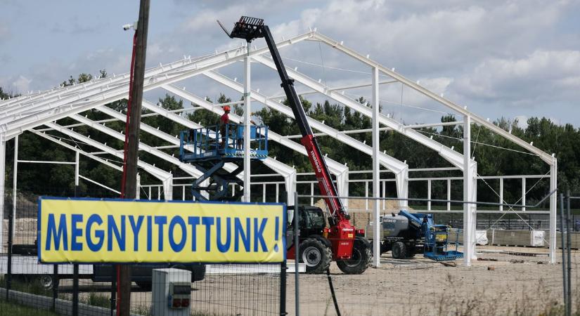 Milyen épületek nőnek ki a földből Ikrénynél? - fotók