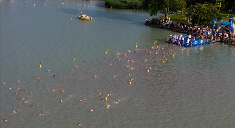Matyóban, búvárként - Káprázatos sikert hozott a Balaton-átúszás