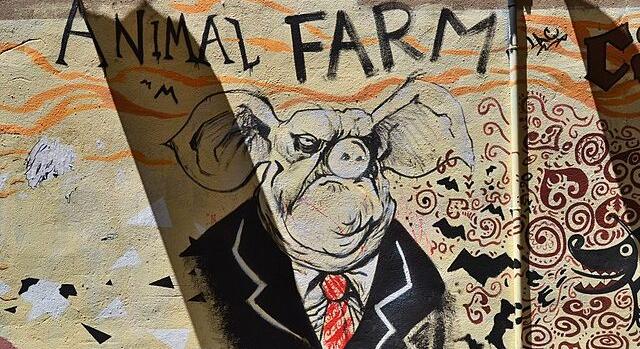 Egy könyv, aminek mondanivalója mindig aktuális – 80 éve jelent meg Orwell Állatfarm című kötete