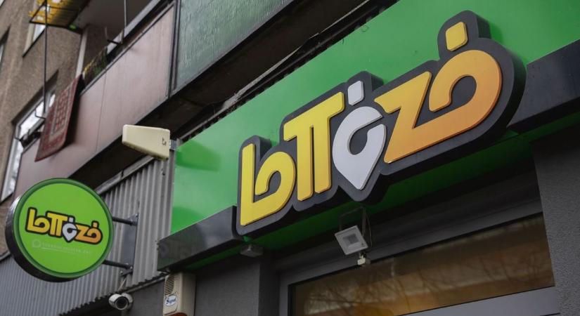 Elképesztő módszert eszelt ki két csaló, a szomszédos lottózókat vették célba