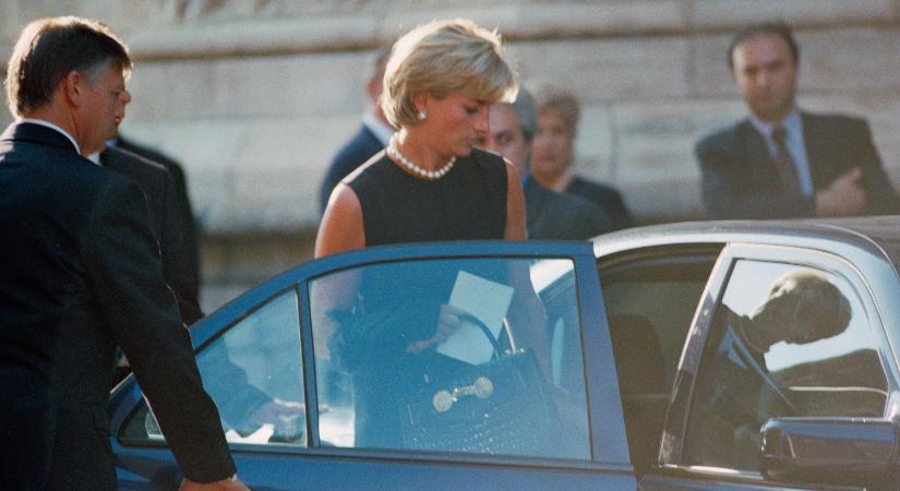 Izgalmas története van a ruhának, amit Diana hercegnő viselt a jóbarátja, Gianni Versace temetésén