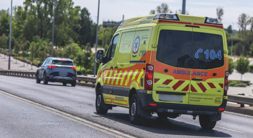 Tragédia: fiatal mentőtiszt és férje vesztette életét egy közlekedési balesetben
