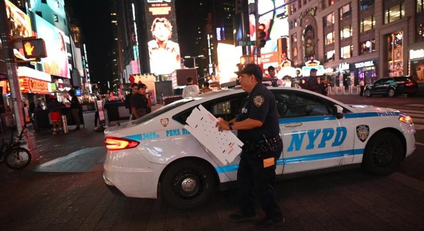 Lövöldözés volt a Times Square-en