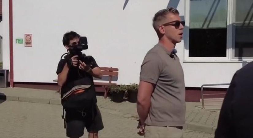 A Magyar Hang nevű tiszás propagandalap munkatársa már Magyar Péter testőreként viselkedik (VIDEÓ)
