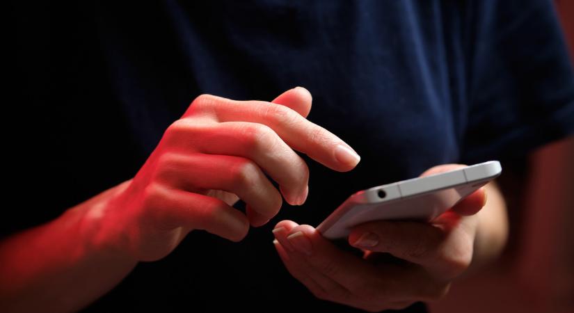 Rém veszélyes telefonos csalás terjed: pillanatok alatt kiürítik vele az óvatlanok bankszámláit