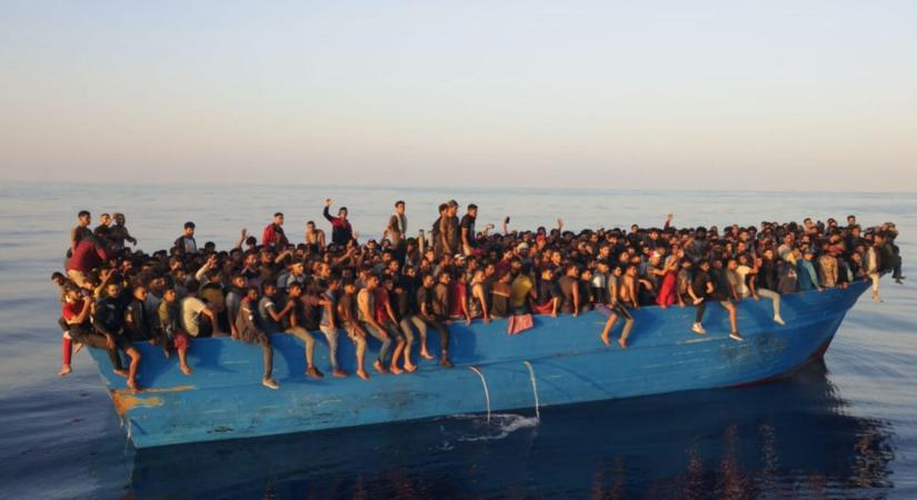 Illegális bevándorlás – Bakondi György: Magyarország folytatja migrációs politikáját