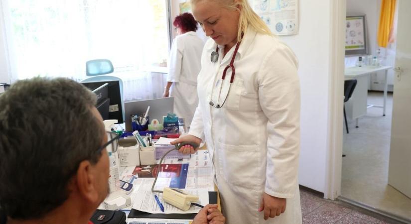 Közgyógyellátás: kevés nyugdíjas él vele, pedig lenne rá lehetősége