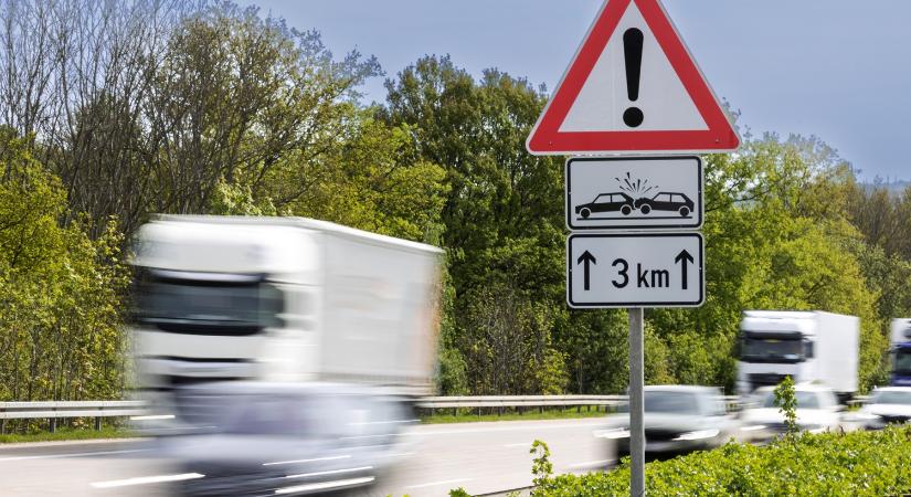 Drasztikus útdíjemelés a szomszédban