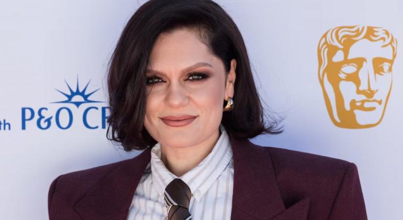 Újabb műtétre szorul a rákkal küzdő Jessie J