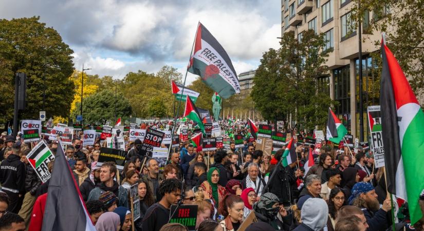 Letartóztatták a Palestine Action szimpatizánsait egy londoni tüntetésen