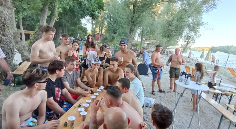 Duna-Party: Haverok, buli, semmi hanta