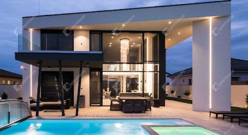 Közel félmilliárdos luxusház Szegeden, ami Cristiano Ronaldonak is ismerős