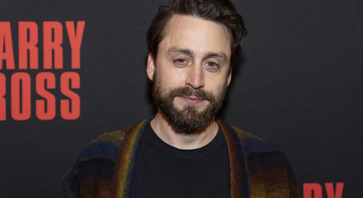 Kieran Culkin photobombjával dobta fel egy házaspár esküvői fotózását
