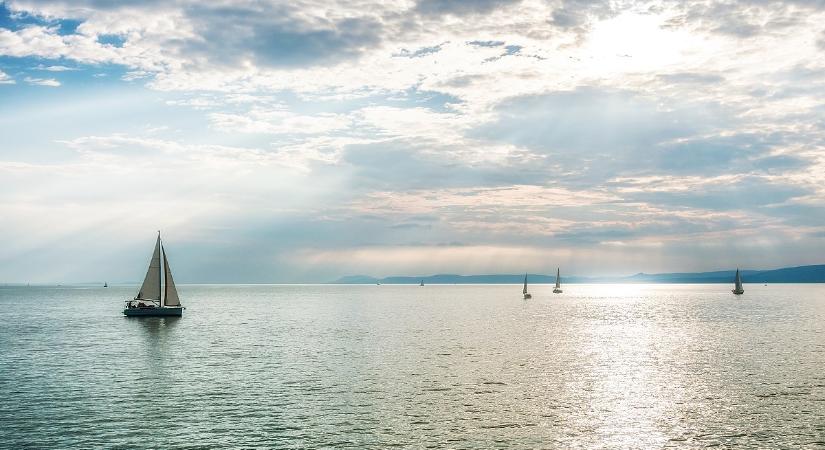 Döbbenetes, ami a Balatonnál történik: mutatjuk a jelenlegi helyzetet
