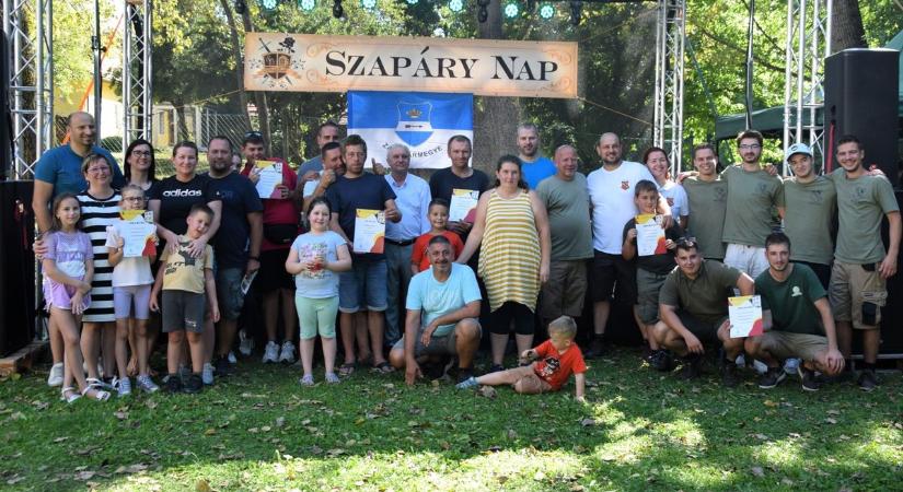 Jó és nagyon jó ételek, koncertek és buli kifulladásig – Ilyen volt az idei Szapáry-nap (galéria)