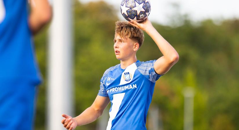 Az MTK bedobásból(!) szerzett röhejes gólt, az Újpest nagy verést kapott