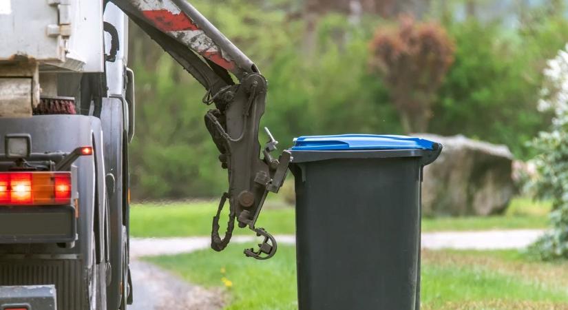 Átvállalja a kukadíjat a lakosoktól az önkormányzat