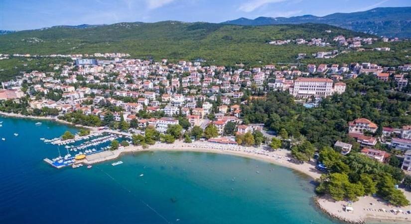 Bekeményített az önkormányzat, szemétbe vágják a strandolók cuccát, ha nem tartják be a szabályokat