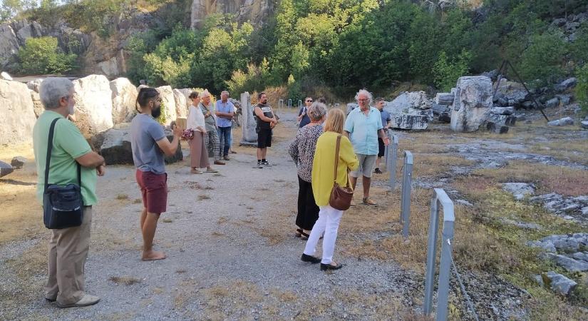 Végre! Megcsodálhatjuk az új és felújított mesterműveket a Nagyharsányi Szoborparkban