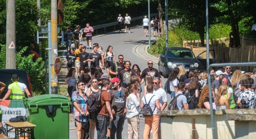 Tusványosi balhé után fújták le a Punnany Massif soproni koncertjét?