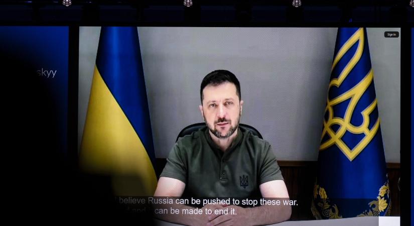 Készülve a Trump–Putyin találkozóra Zelenszkij az igazságos békéről beszélt