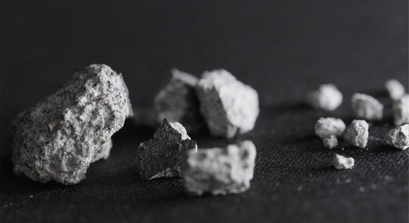 Egy, a Földnél is idősebb meteorit csapódhatott egy georgiai házba