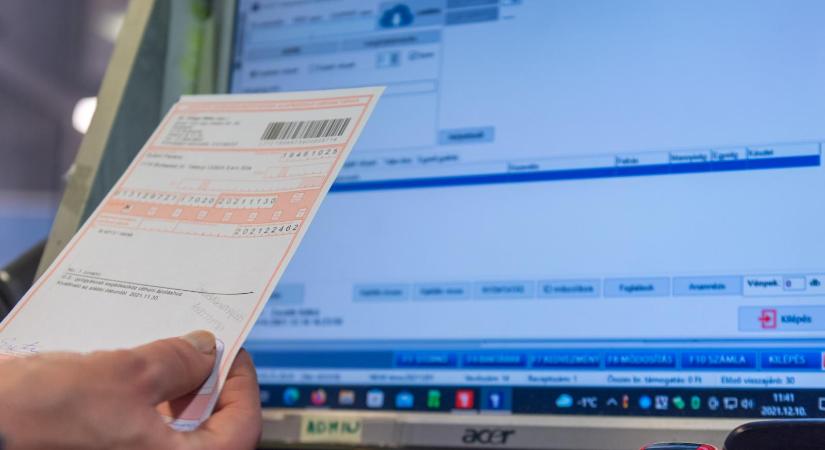 Meglepte a kormányzatot az EESZT összeomlása, a rögtönzéssel pedig több probléma is adódott