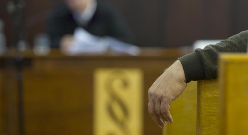 Néhány nappal a halála előtt hagyta minden vagyonát a szomszédjára egy budapesti nő, a bíróság szerint nem történt csalás