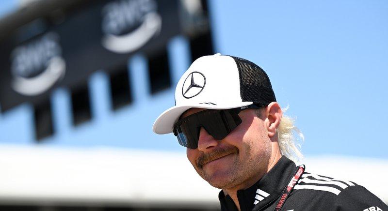 „Valtteri megérdemel egy ülést. Figyeljetek...” – Wolff