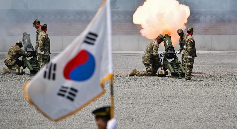 Észak-Korea megtorlást emleget a dél-koreai-amerikai hadgyakorlatok miatt