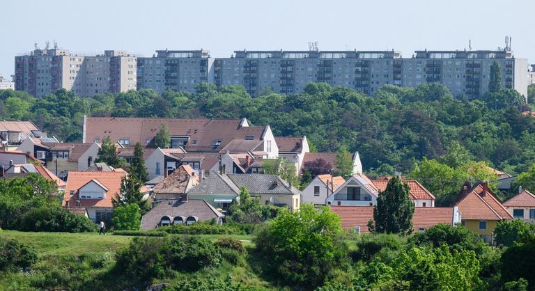 Soha nem látott érdeklődés az eladó lakások iránt – az árrobbanás még csak most jöhet