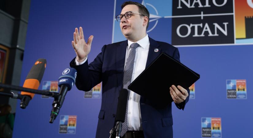 A cseh külügyminiszter szerint az országhatárokat nem lehet erőszakkal megváltoztatni