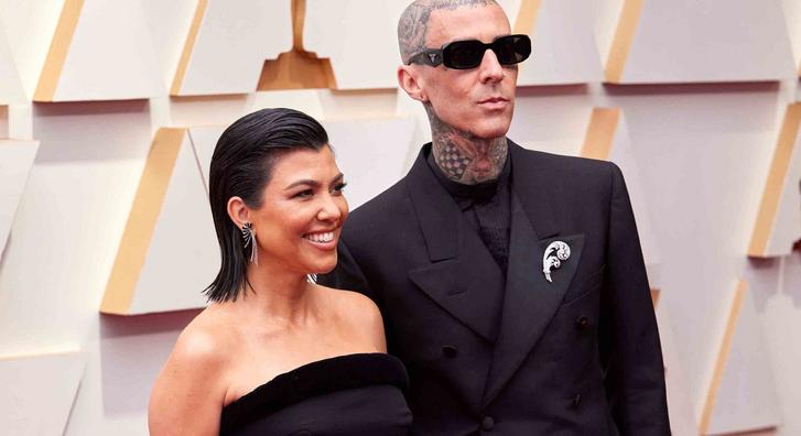 Kourtney Kardashian pontot tett a várandósságáról szóló pletykák végére