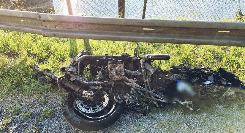 39 éves motoros vesztette életét frontális karambolban