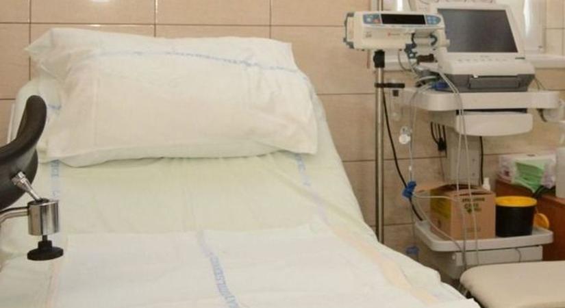 Elmesélte egy nő, hogy mit élt át a miskolci kórház szülészetén