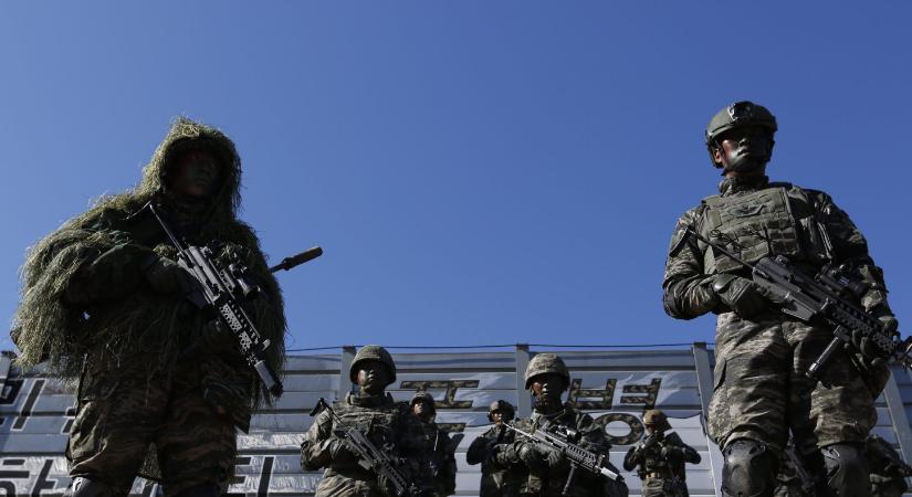 Dél-Korea hadseregét is megtizedeli a demográfiai krízis
