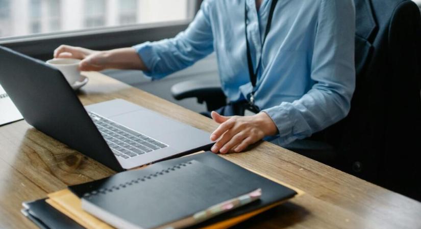 Laptop vagy tablet – Mit válasszunk idén?