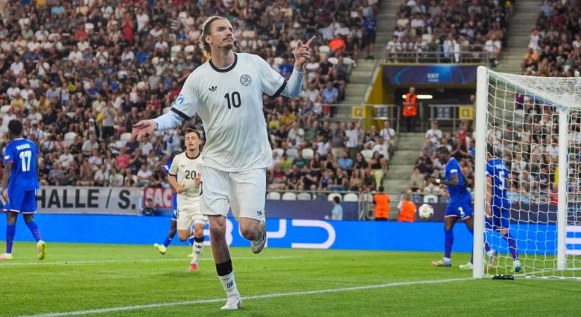 Van nála fontosabb láncszem, de támadásban pótolhatatlan fegyver – miért akarja annyira a 23 éves csatáróriást a Bayern?